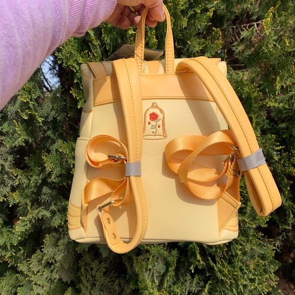 Beauty and the Beast Belle Cosplay Mini-Backpack and wallet - Picture 5 of 9